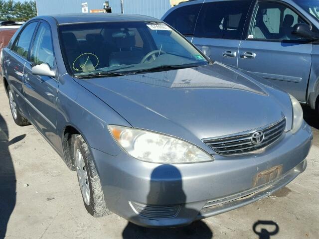 4T1BE30KX5U534468 - 2005 TOYOTA CAMRY LE 灰色 照片 1