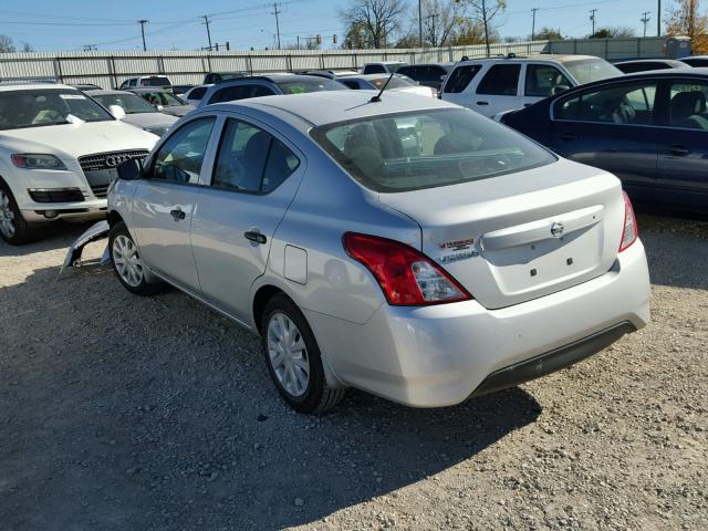 3N1CN7AP3HL821842 - 2017 NISSAN VERSA S SILVER photo 3