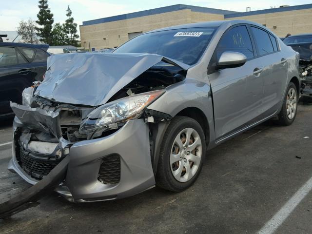 JM1BL1UP6D1806602 - 2013 MAZDA 3 I GRAY photo 2