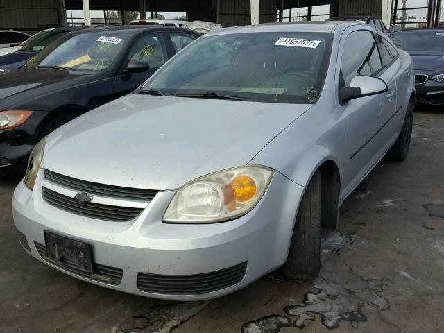 1G1AL15F677373701 - 2007 CHEVROLET COBALT LT SILVER photo 2