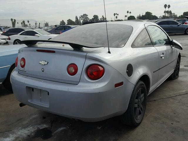 1G1AL15F677373701 - 2007 CHEVROLET COBALT LT SILVER photo 4