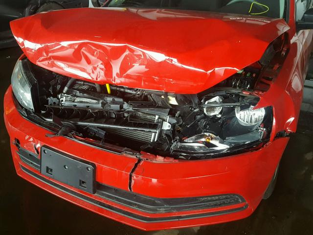 3VW2K7AJ1FM254094 - 2015 VOLKSWAGEN JETTA BASE RED photo 9