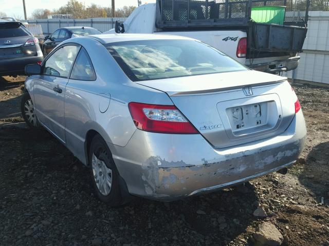 2HGFG12226H526016 - 2006 HONDA CIVIC DX SILVER photo 3