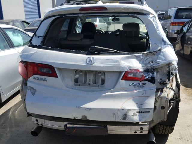 5J8TB18227A010585 - 2007 ACURA RDX WHITE photo 9