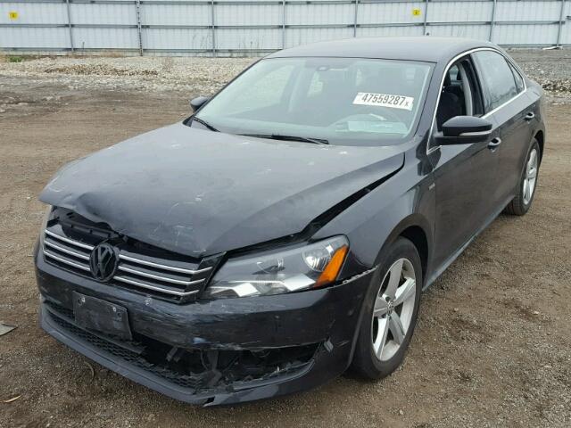 1VWAS7A35FC122972 - 2015 VOLKSWAGEN PASSAT S BLACK photo 2