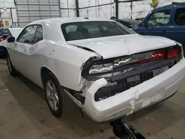 2B3CJ4DV7AH269991 - 2010 DODGE CHALLENGER WHITE photo 3