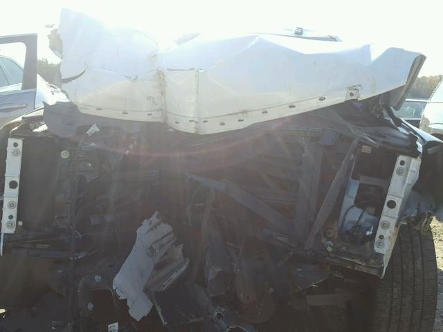 1GYS4HKJ1GR185967 - 2016 CADILLAC ESCALADE E WHITE photo 7