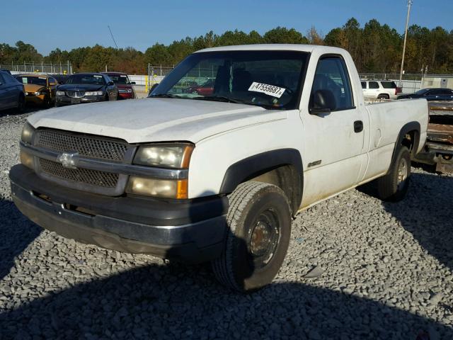 1GCGC24U83Z113693 - 2003 CHEVROLET SILVERADO WHITE photo 2