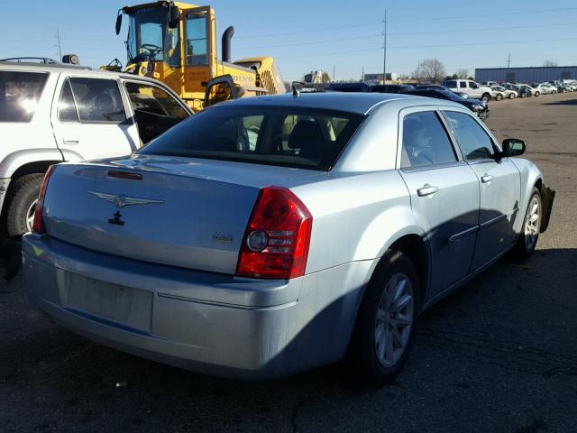 2C3KA43R28H268177 - 2008 CHRYSLER 300 LX BLUE photo 4