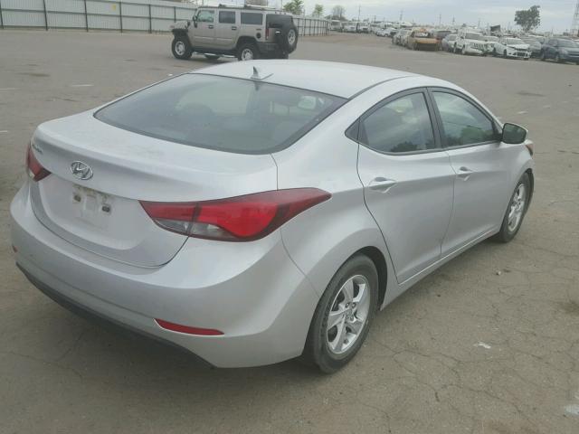 5NPDH4AE6FH565831 - 2015 HYUNDAI ELANTRA SE SILVER photo 4