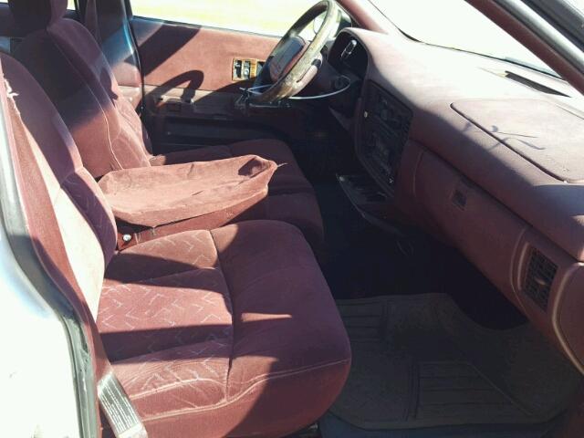 1G1BL52W1TR102690 - 1996 CHEVROLET CAPRICE CL თეთრი ფოტო 5