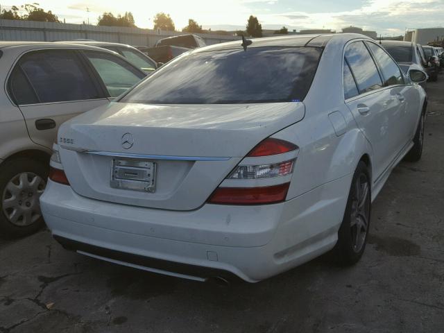 WDDNG71X97A140774 - 2007 MERCEDES-BENZ S 550 WHITE photo 4