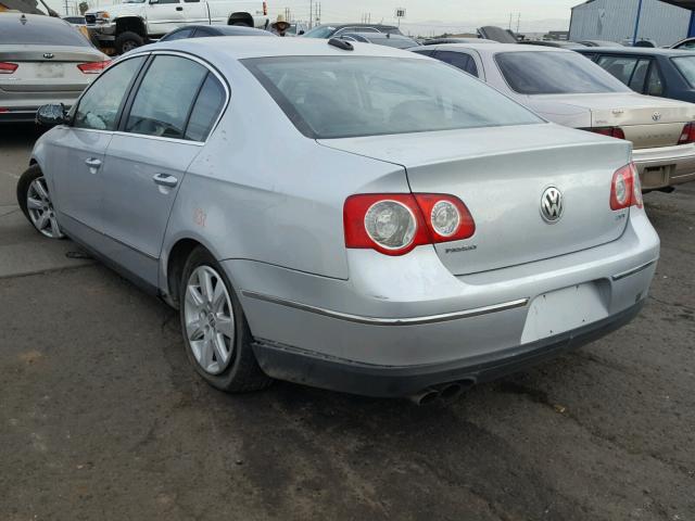 WVWEK73C16P039680 - 2006 VOLKSWAGEN PASSAT 2.0 SILVER photo 3