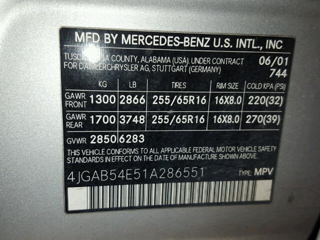 4JGAB54E51A286551 - 2001 MERCEDES-BENZ ML 320 SILVER photo 10