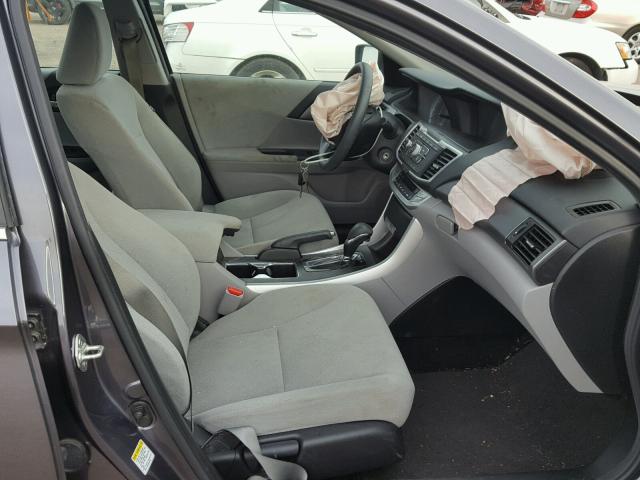 1HGCR2F30DA030441 - 2013 HONDA ACCORD LX GRAY photo 5