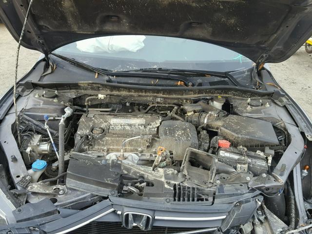 1HGCR2F30DA030441 - 2013 HONDA ACCORD LX GRAY photo 7