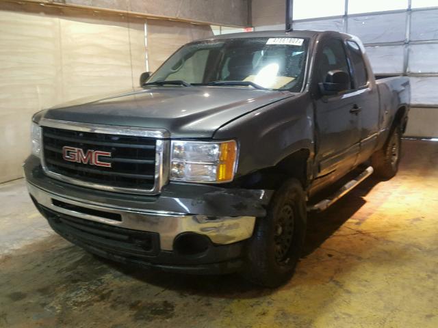 1GTR2UEA2BZ101257 - 2011 GMC SIERRA K15 CHARCOAL photo 2