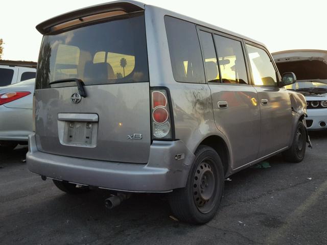 JTLKT324264075466 - 2006 TOYOTA SCION XB SILVER photo 4