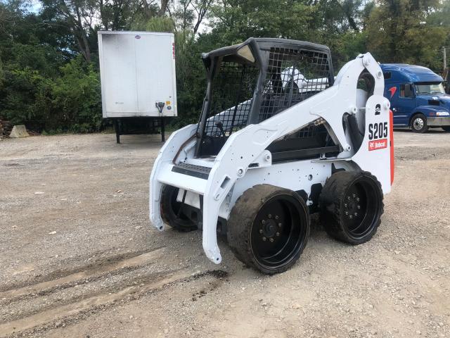 530514038 - 2007 BOBCAT S205 WHITE photo 2