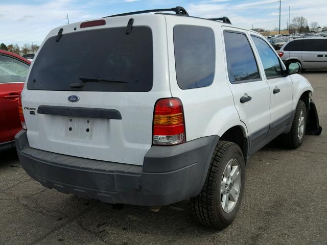 1FMCU03ZX7KB43964 - 2007 FORD ESCAPE XLT WHITE photo 4