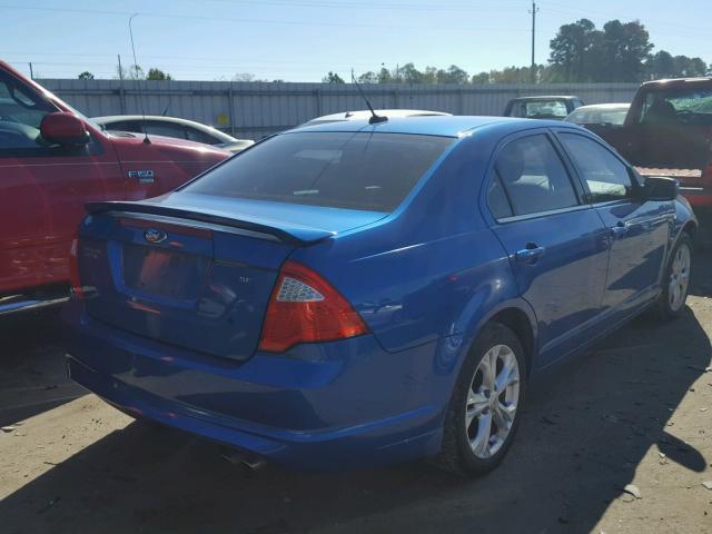 3FAHP0HAXCR388506 - 2012 FORD FUSION SE BLUE photo 4