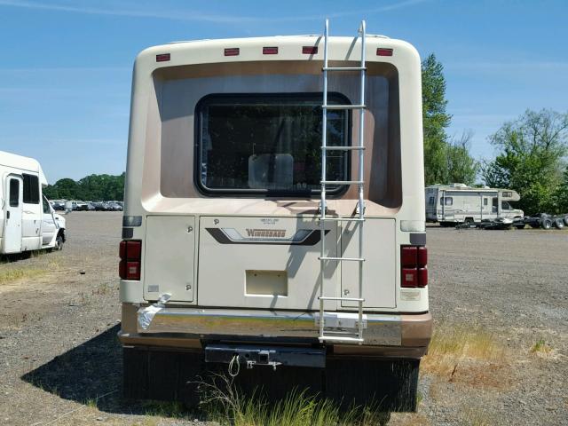 3FCLF53G8KJA01691 - 1990 WINNEBAGO MH BEIGE photo 10