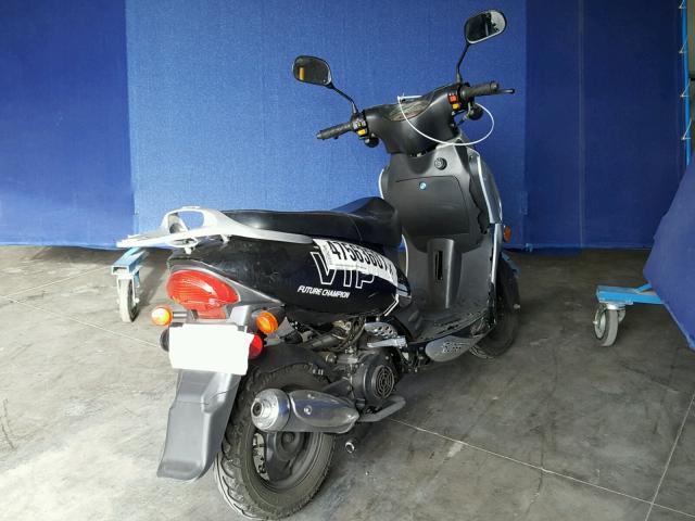 L9NTEACTXH1050227 - 2017 TAO SCOOTER BLACK photo 4