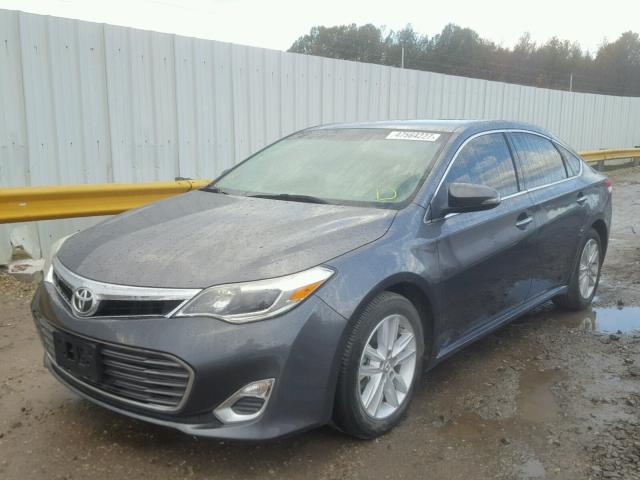 4T1BK1EB6DU066937 - 2013 TOYOTA AVALON GRAY photo 2