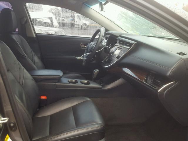 4T1BK1EB6DU066937 - 2013 TOYOTA AVALON GRAY photo 5