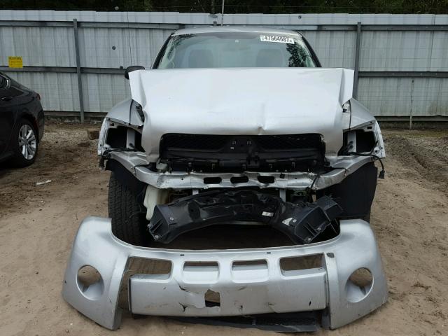 1Z7HC22K18S609624 - 2008 MITSUBISHI RAIDER LS SILVER photo 9