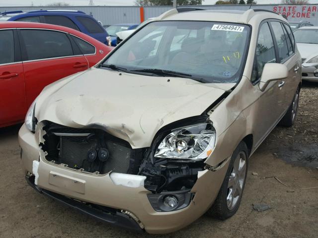 KNAFG526977057171 - 2007 KIA RONDO LX BEIGE photo 2