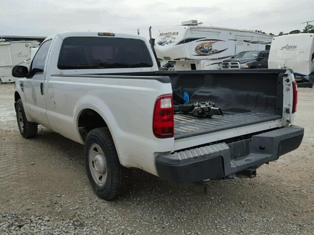 1FTNF20598ED28155 - 2008 FORD F250 SUPER WHITE photo 3