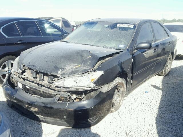 JTDBE32K563061605 - 2006 TOYOTA CAMRY LE BLACK photo 2