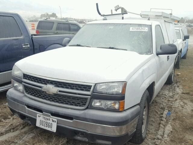 1GCEC14X37Z146277 - 2007 CHEVROLET SILVERADO WHITE photo 2