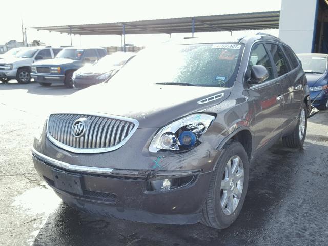 5GAER23748J262580 - 2008 BUICK ENCLAVE CX BROWN photo 2