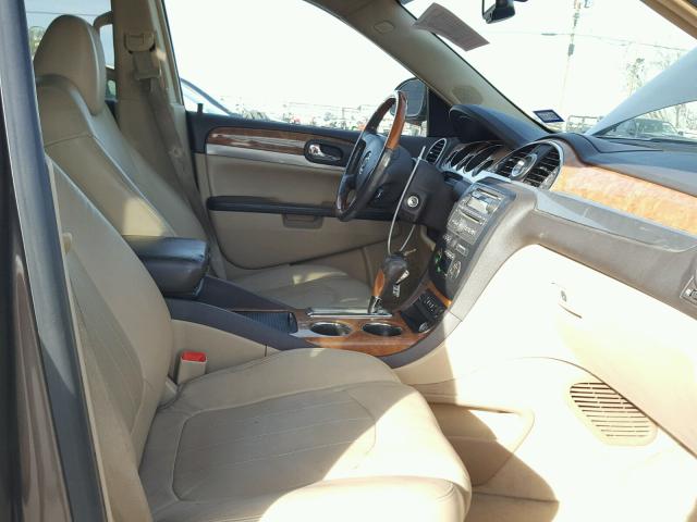 5GAER23748J262580 - 2008 BUICK ENCLAVE CX BROWN photo 5