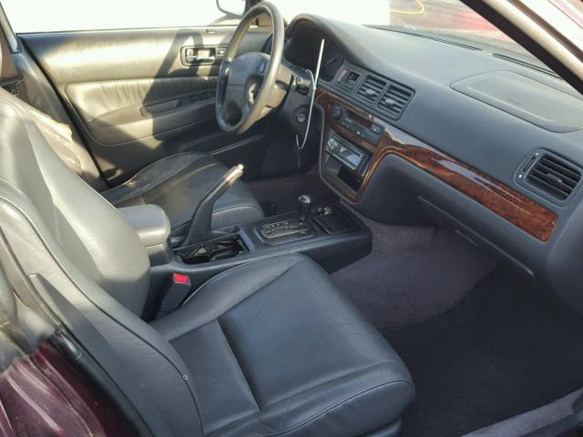 JH4UA2653TC011282 - 1996 ACURA 2.5TL MAROON photo 5