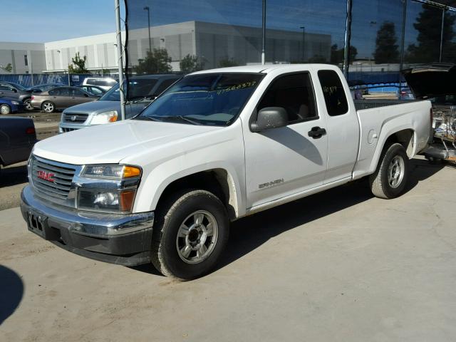 1GTCS198948177580 - 2004 GMC CANYON WHITE photo 2