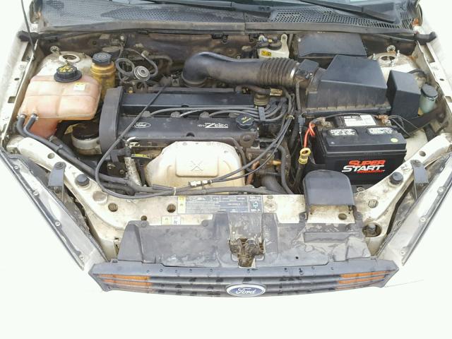 1FAFP36301W263019 - 2001 FORD FOCUS SE WHITE photo 7