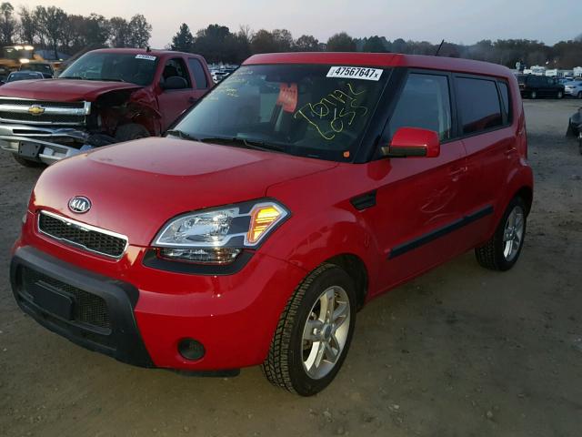 KNDJT2A29B7311198 - 2011 KIA SOUL + RED photo 2