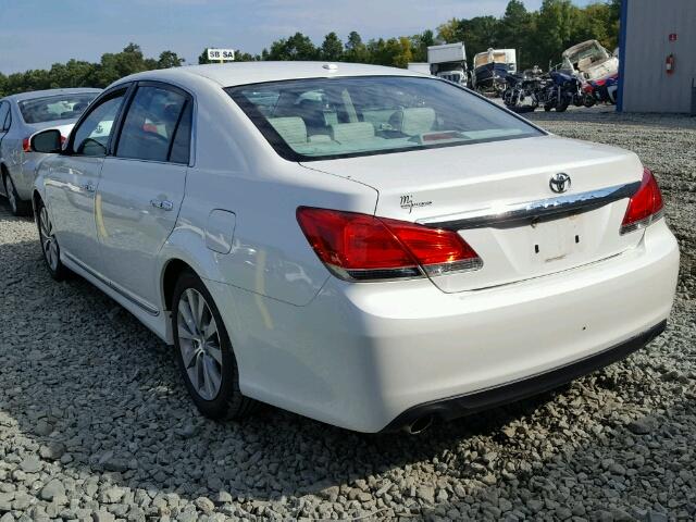 4T1BK3DB2BU437053 - 2011 TOYOTA AVALON BAS WHITE photo 3