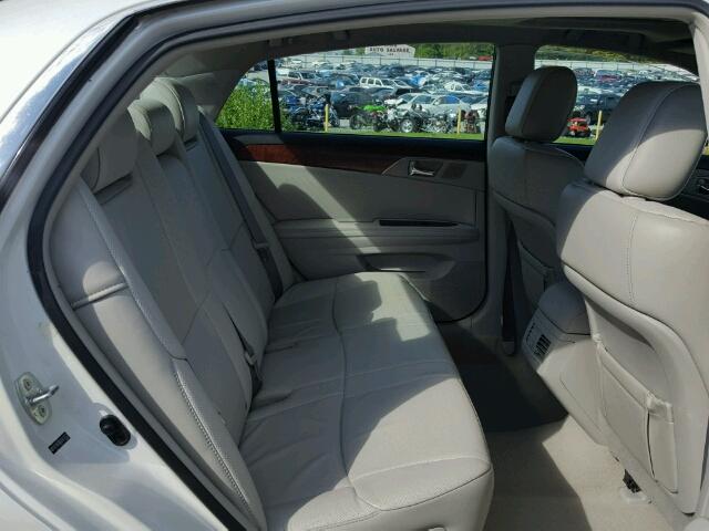 4T1BK3DB2BU437053 - 2011 TOYOTA AVALON BAS WHITE photo 6