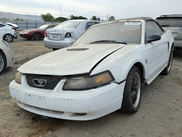 1FAFP4447XF120207 - 1999 FORD MUSTANG WHITE photo 2