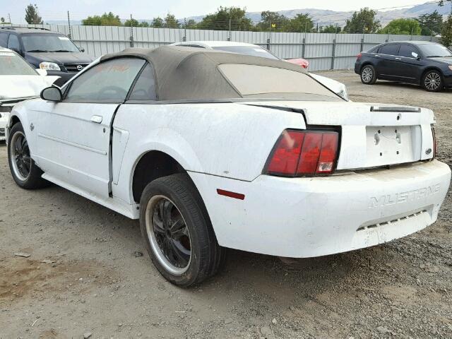 1FAFP4447XF120207 - 1999 FORD MUSTANG WHITE photo 3