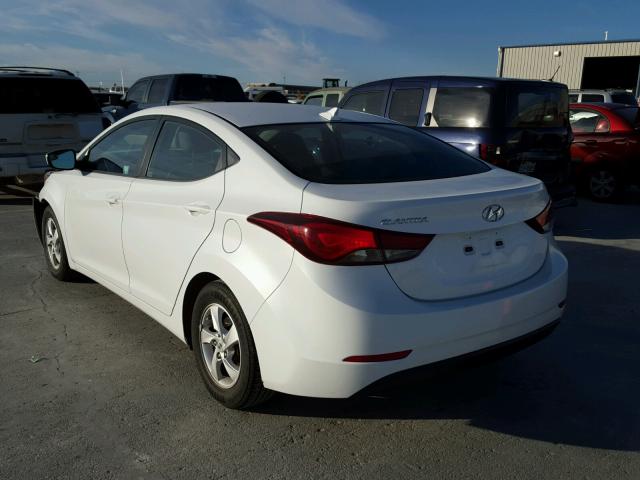 5NPDH4AE8FH596790 - 2015 HYUNDAI ELANTRA SE WHITE photo 3