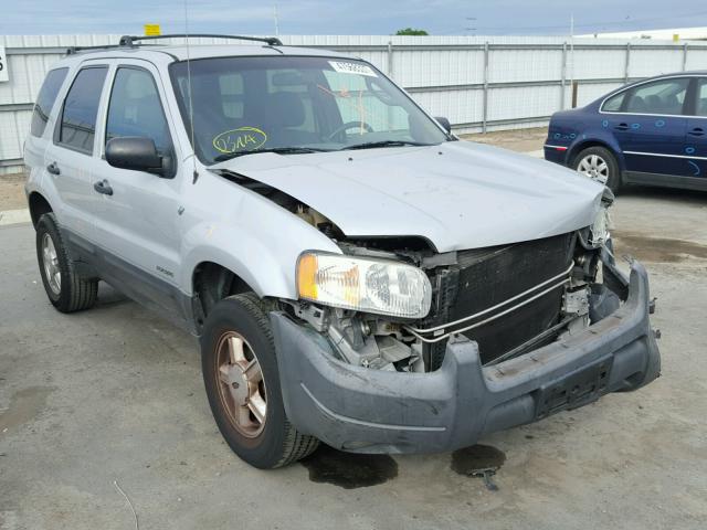 1FMYU03162KC17664 - 2002 FORD ESCAPE XLT SILVER photo 1