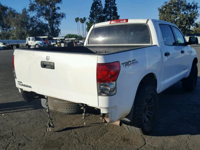 5TFEV54188X063213 - 2008 TOYOTA TUNDRA CRE WHITE photo 4