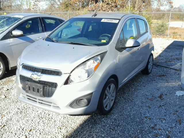 KL8CD6S91EC530251 - 2014 CHEVROLET SPARK 1LT SILVER photo 2