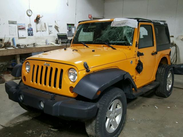 1C4AJWAG6CL207754 - 2012 JEEP WRANGLER S YELLOW photo 2