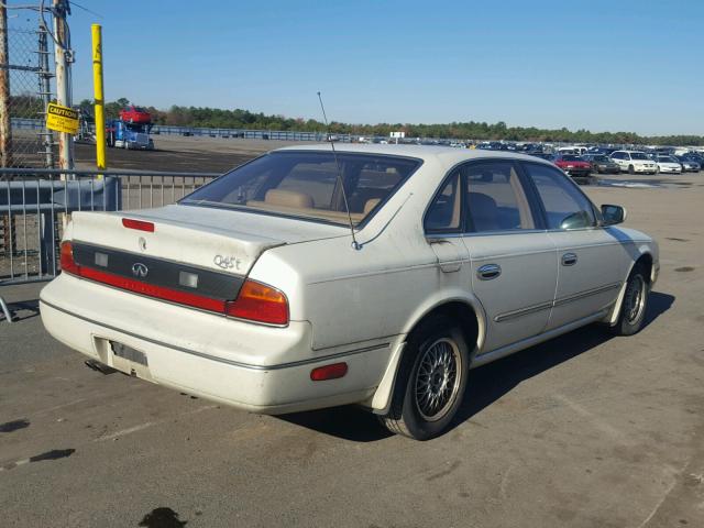 JNKNG01D4RM256987 - 1994 INFINITI Q45 WHITE photo 4